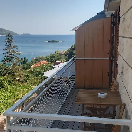 Appartement Peragi - Triple With Balcony *