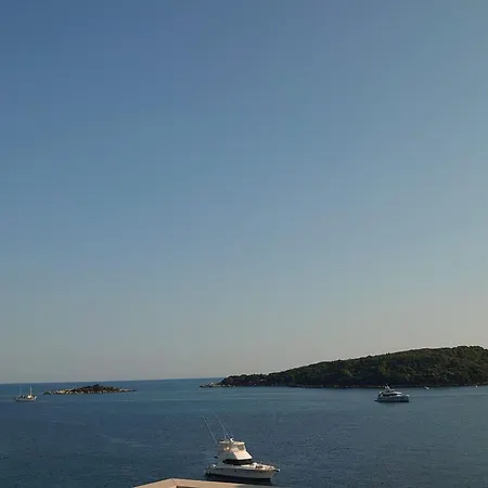 Appartement Peragi - Triple With Balcony Molunat